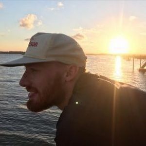 Meet your Posher, Brenton